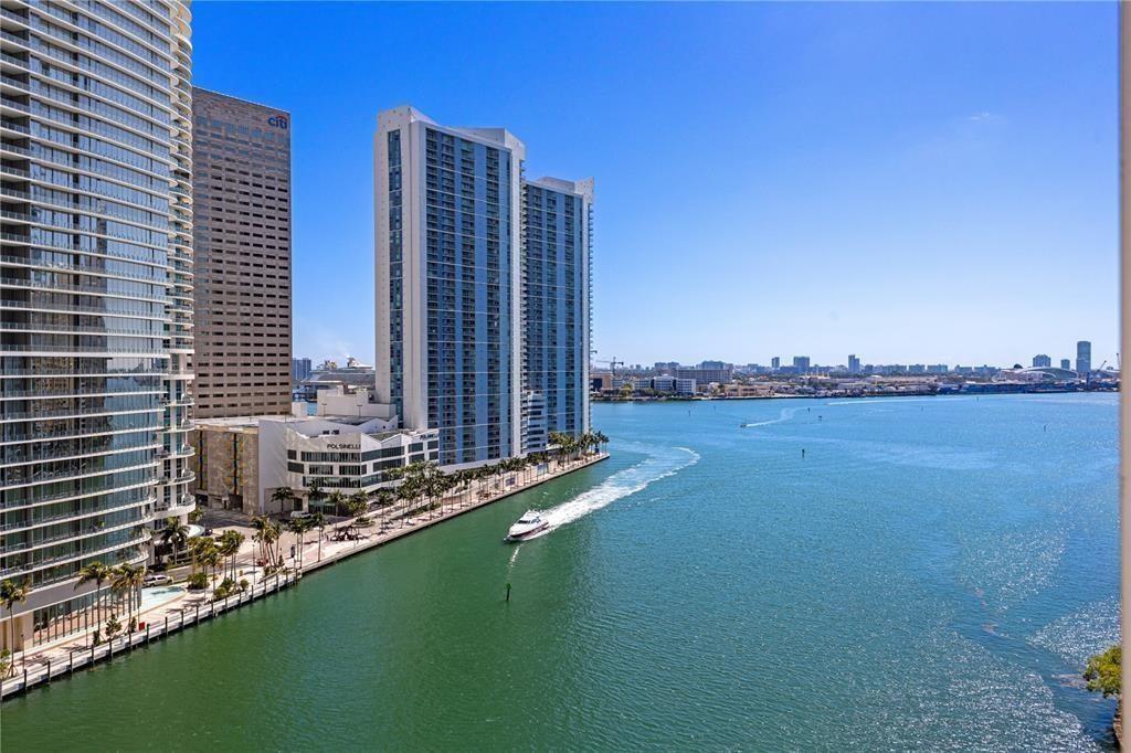 465 Brickell Ave 2706