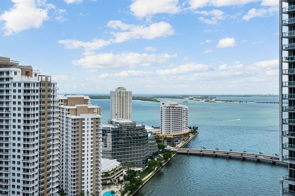 465 Brickell Ave 2706