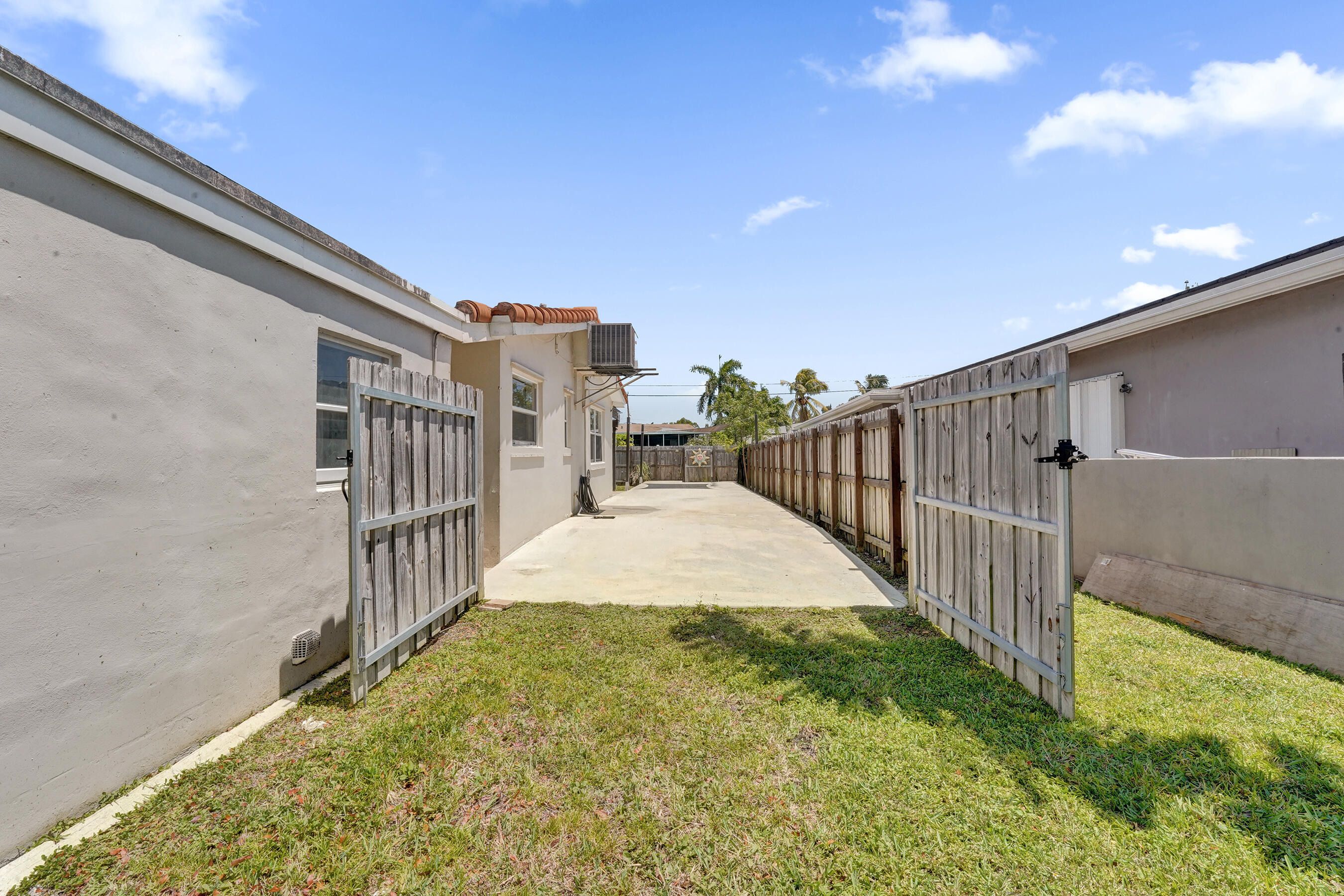 ORANGEBROOK GOLF ESTATES - Residential