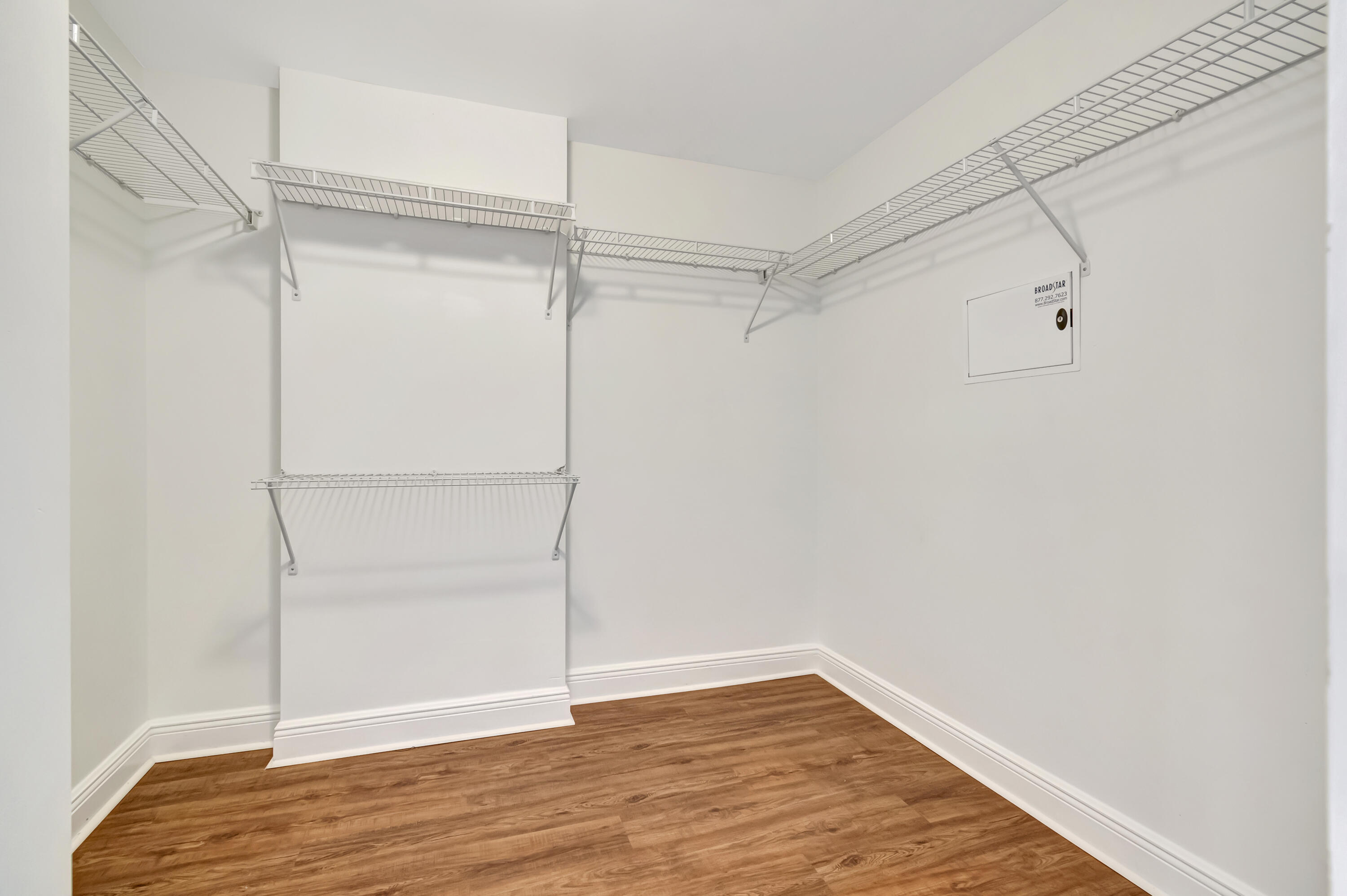 610 CLEMATIS CONDO - Residential