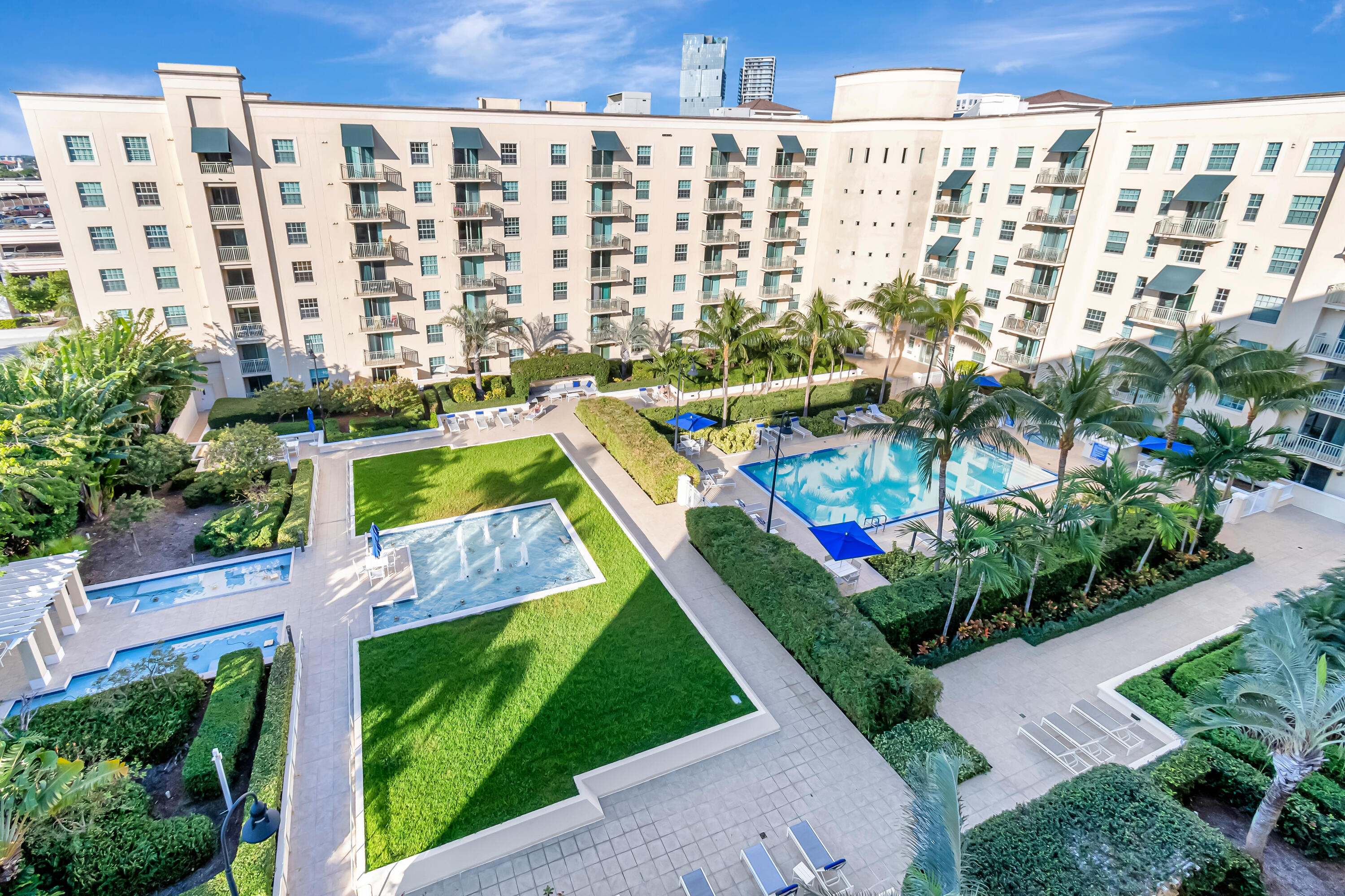 610 CLEMATIS CONDO - Residential