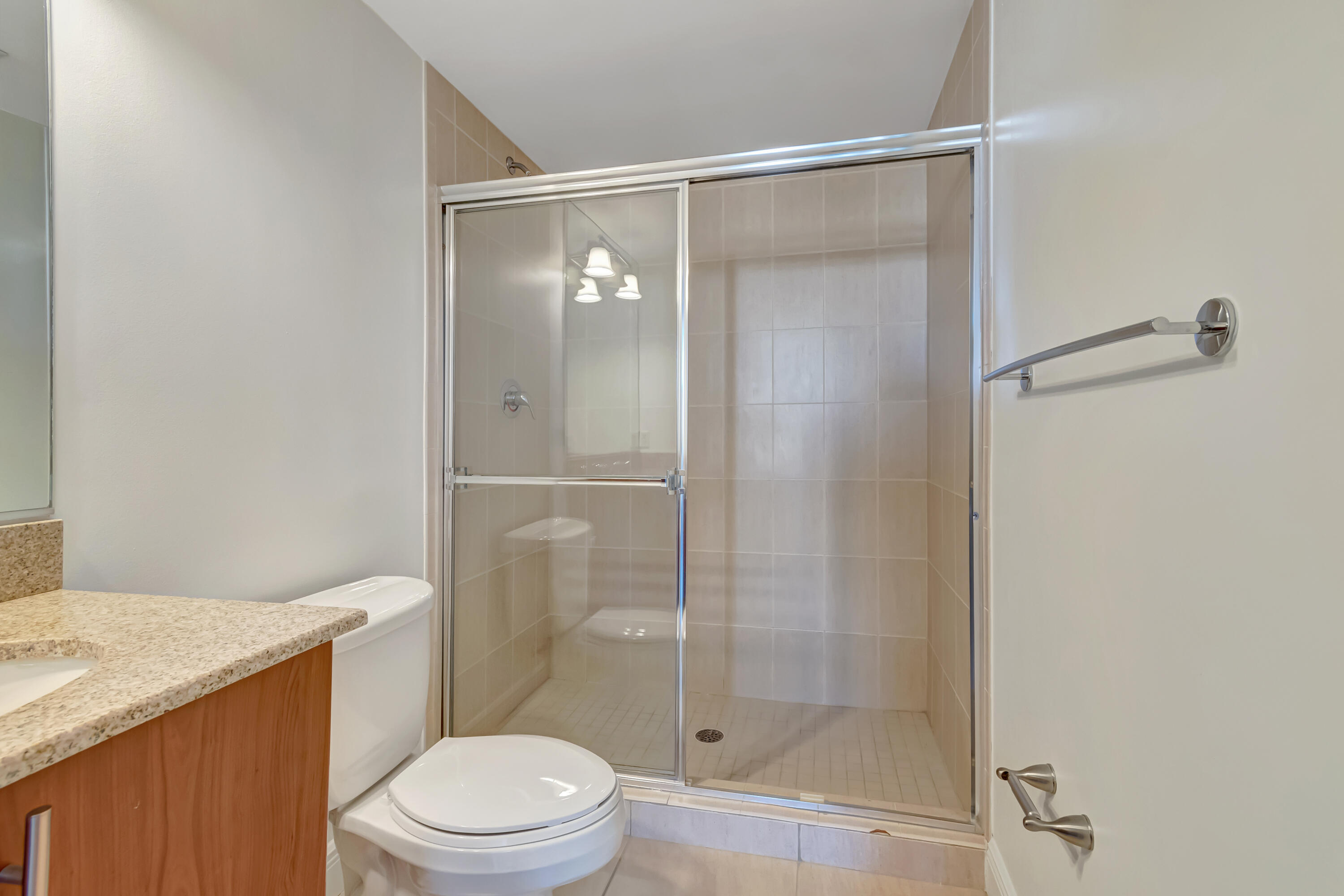 610 CLEMATIS CONDO - Residential