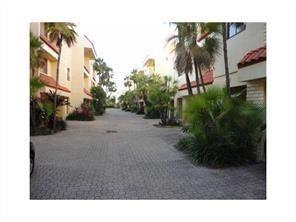 Victoria Park Place 122-3 - Residential Lease