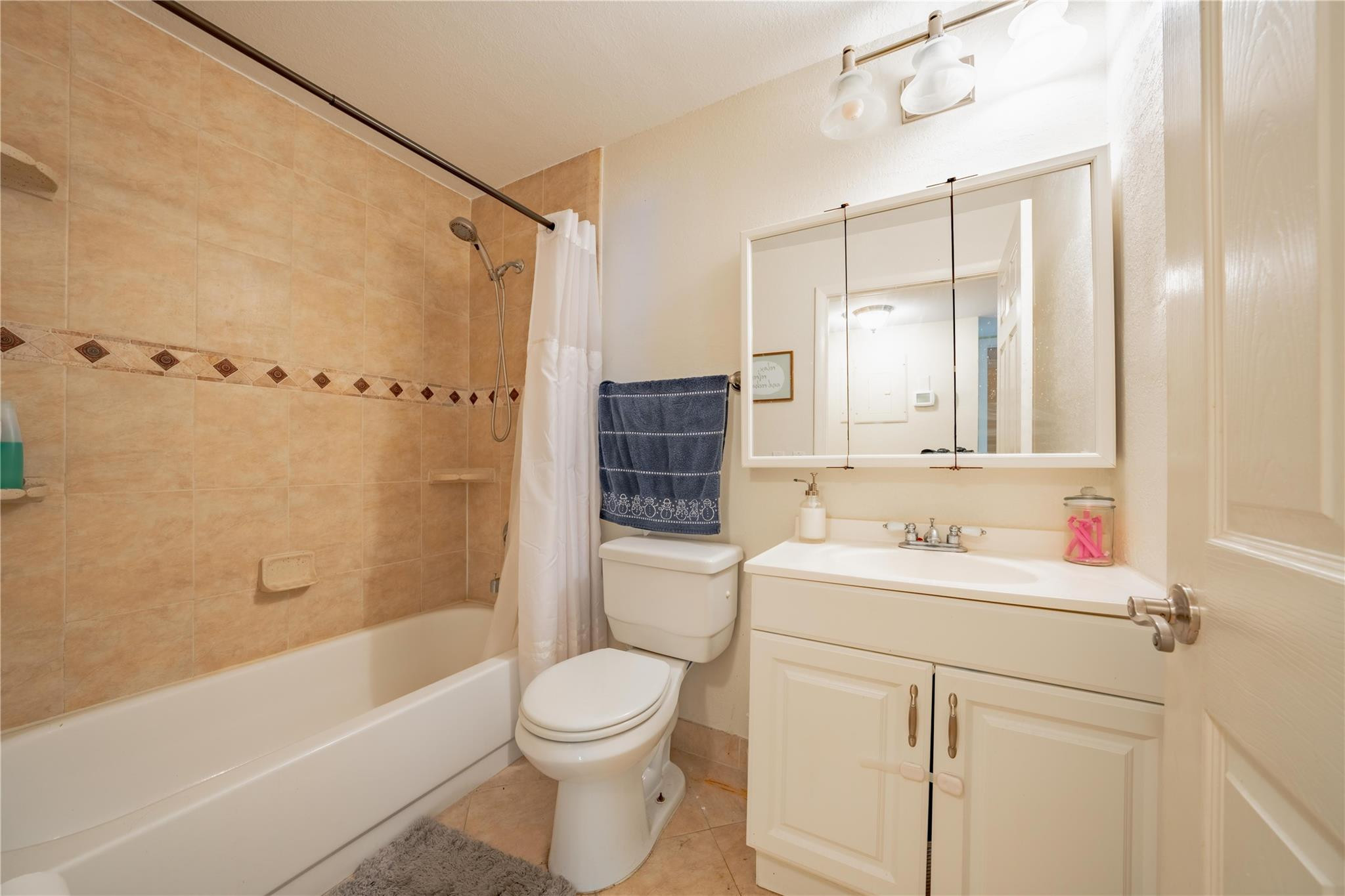 TAMARAC GARDENS CONDOMINIUM NO 7 - Residential