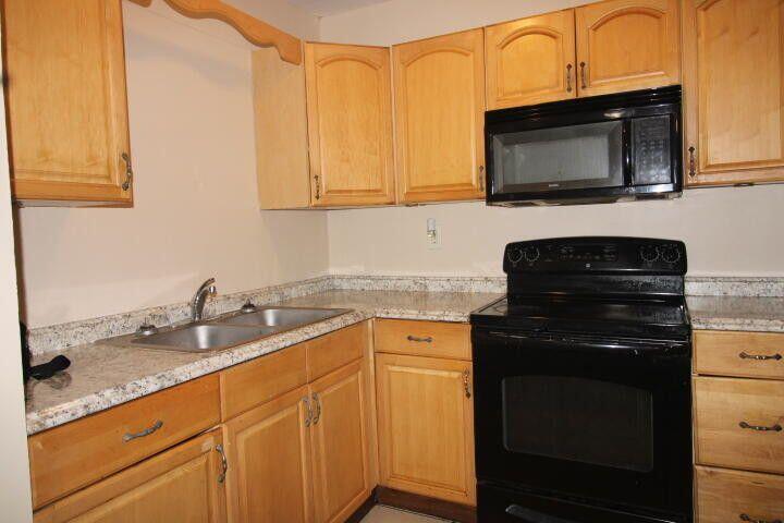 PARK MANOR 1 - Residential