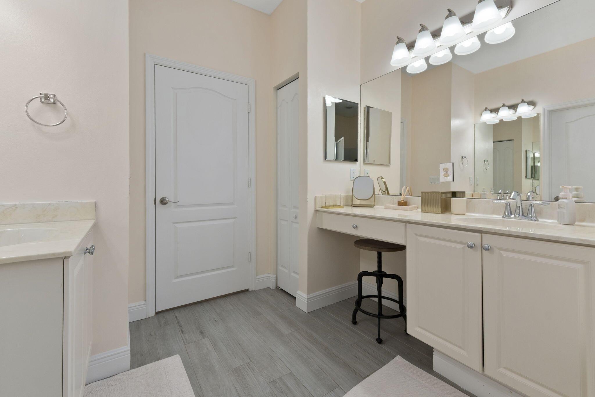 Heritage Oaks at Traditio - Residential