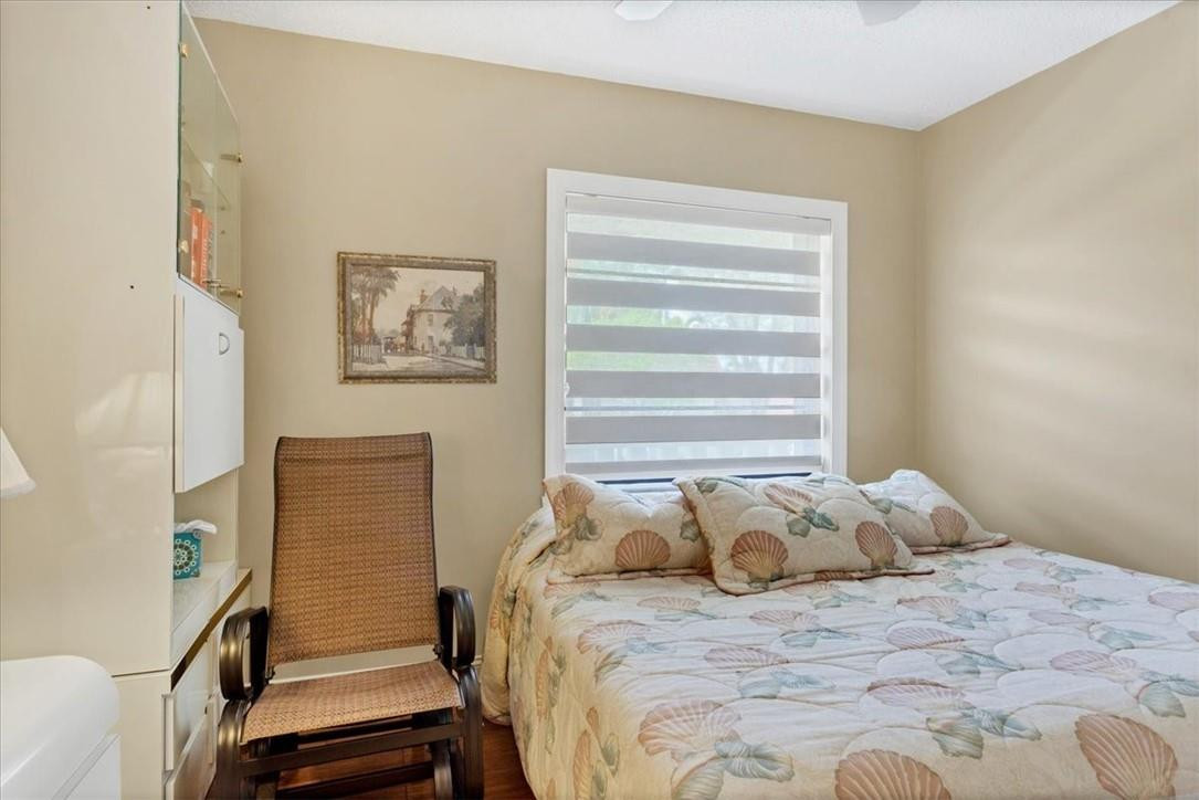 Cypress Park Condo - Residential