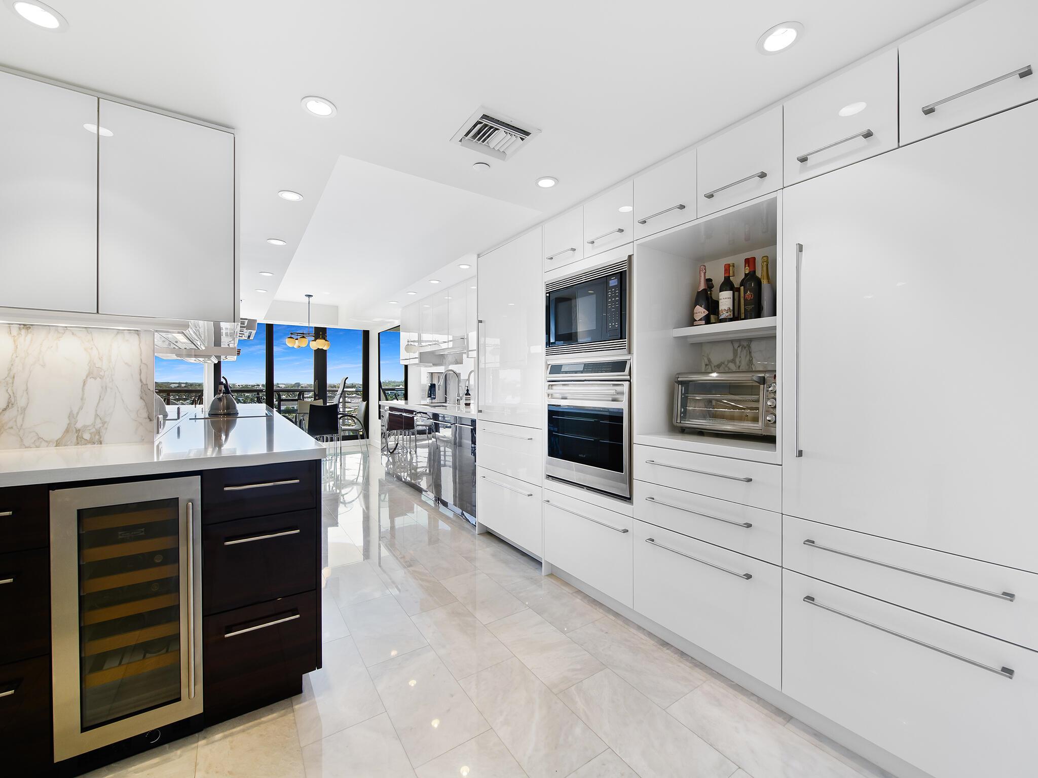 VILLA MAGNA COND DEC - Residential