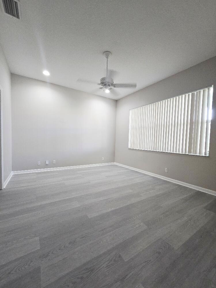 152 Canterbury Place
