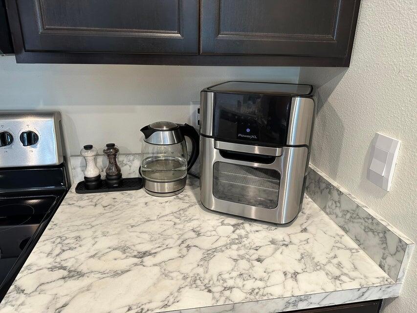 PORT ST LUCIE SECTION 40 - Residential Lease