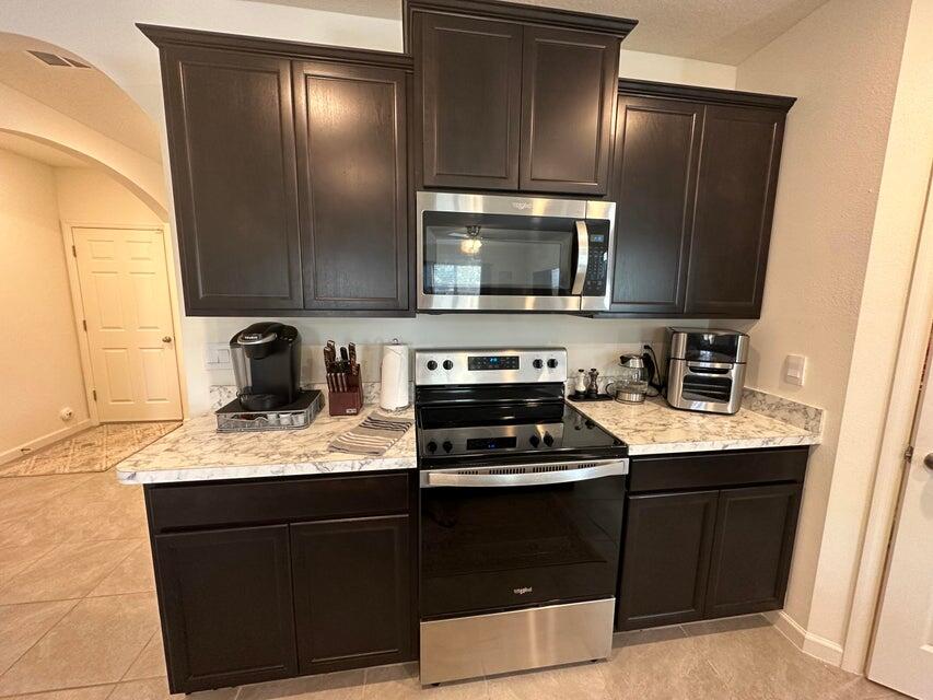 PORT ST LUCIE SECTION 40 - Residential Lease