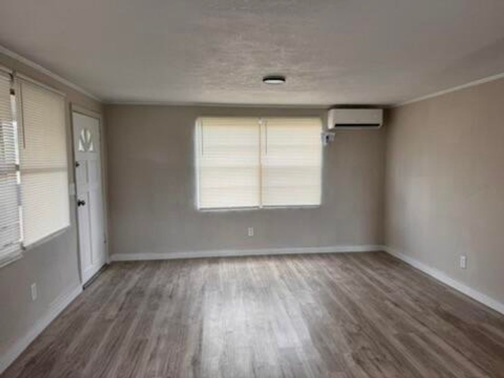 Photo of 4316 25th Avenue, Vero Beach, FL 32967 (MLS # B26027256)