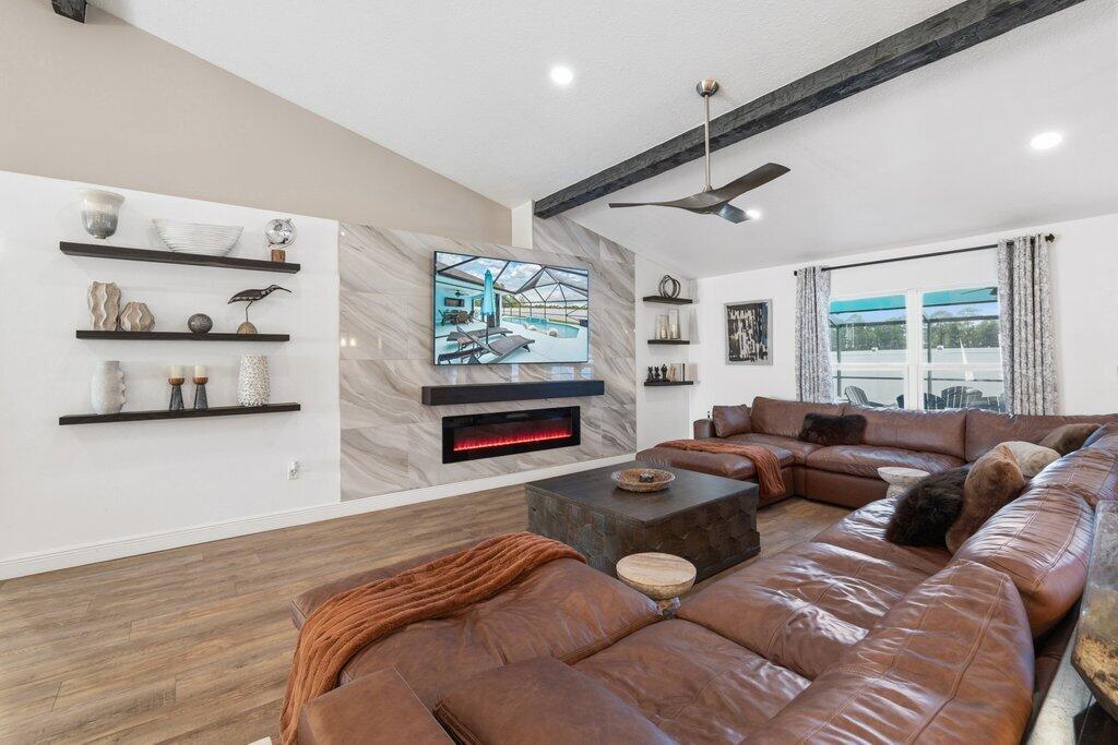 PORT ST LUCIE SECTION 46 1ST REPLAT - Residential