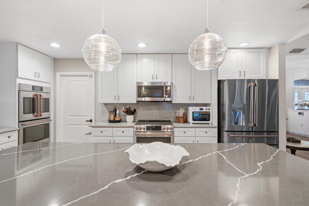 PORT ST LUCIE SECTION 46 1ST REPLAT - Residential