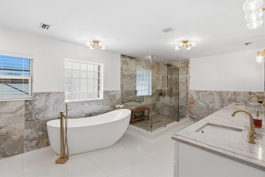 PORT ST LUCIE SECTION 46 1ST REPLAT - Residential