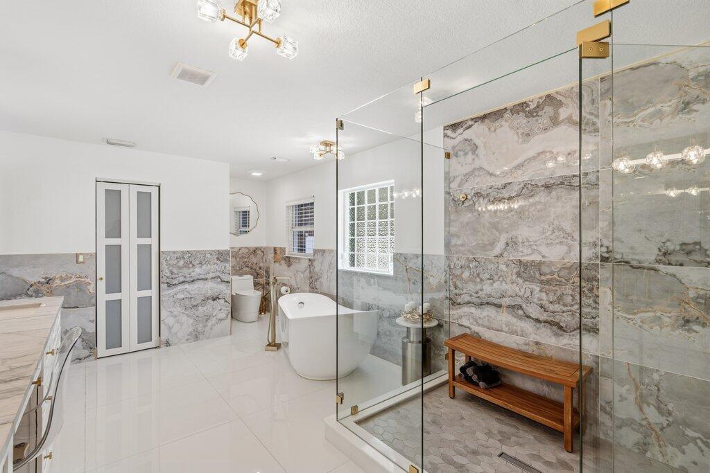 PORT ST LUCIE SECTION 46 1ST REPLAT - Residential