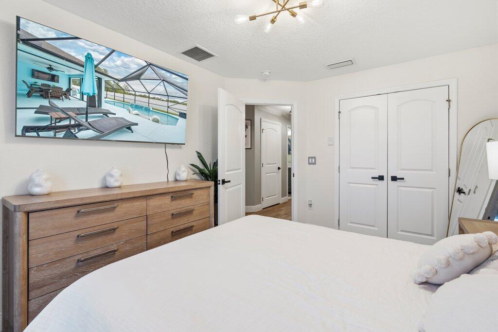 PORT ST LUCIE SECTION 46 1ST REPLAT - Residential