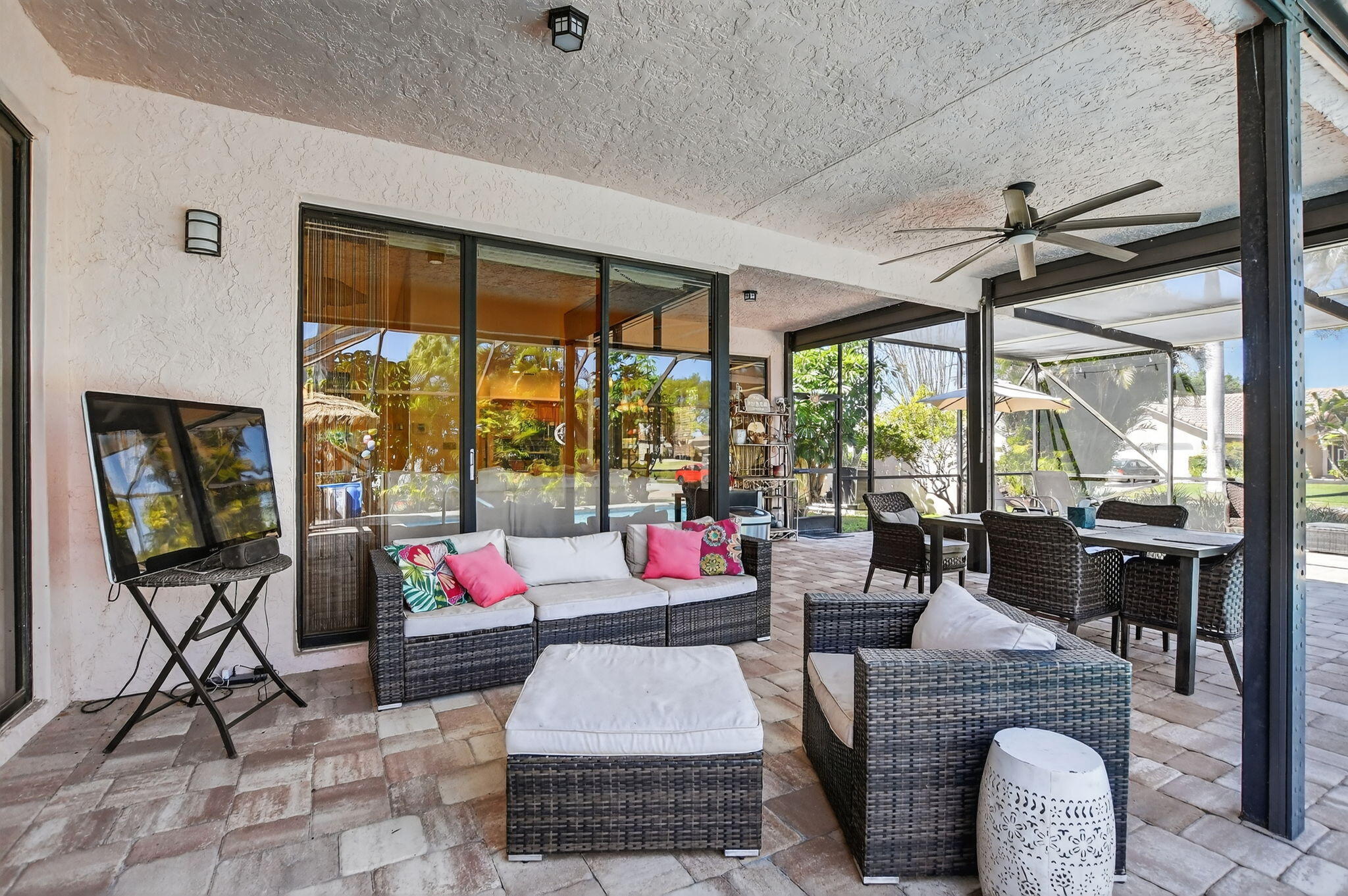 BOCA GREENS 9 - Residential