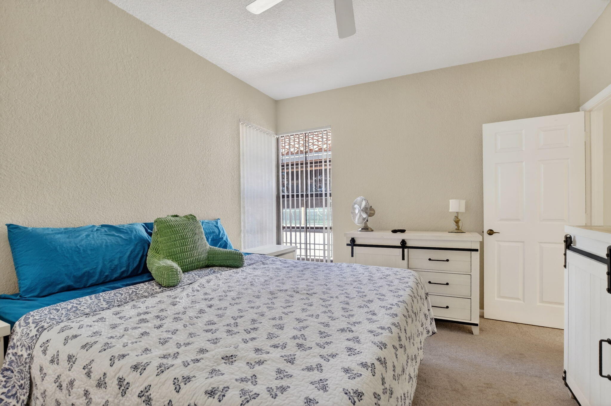 BOCA GREENS 9 - Residential