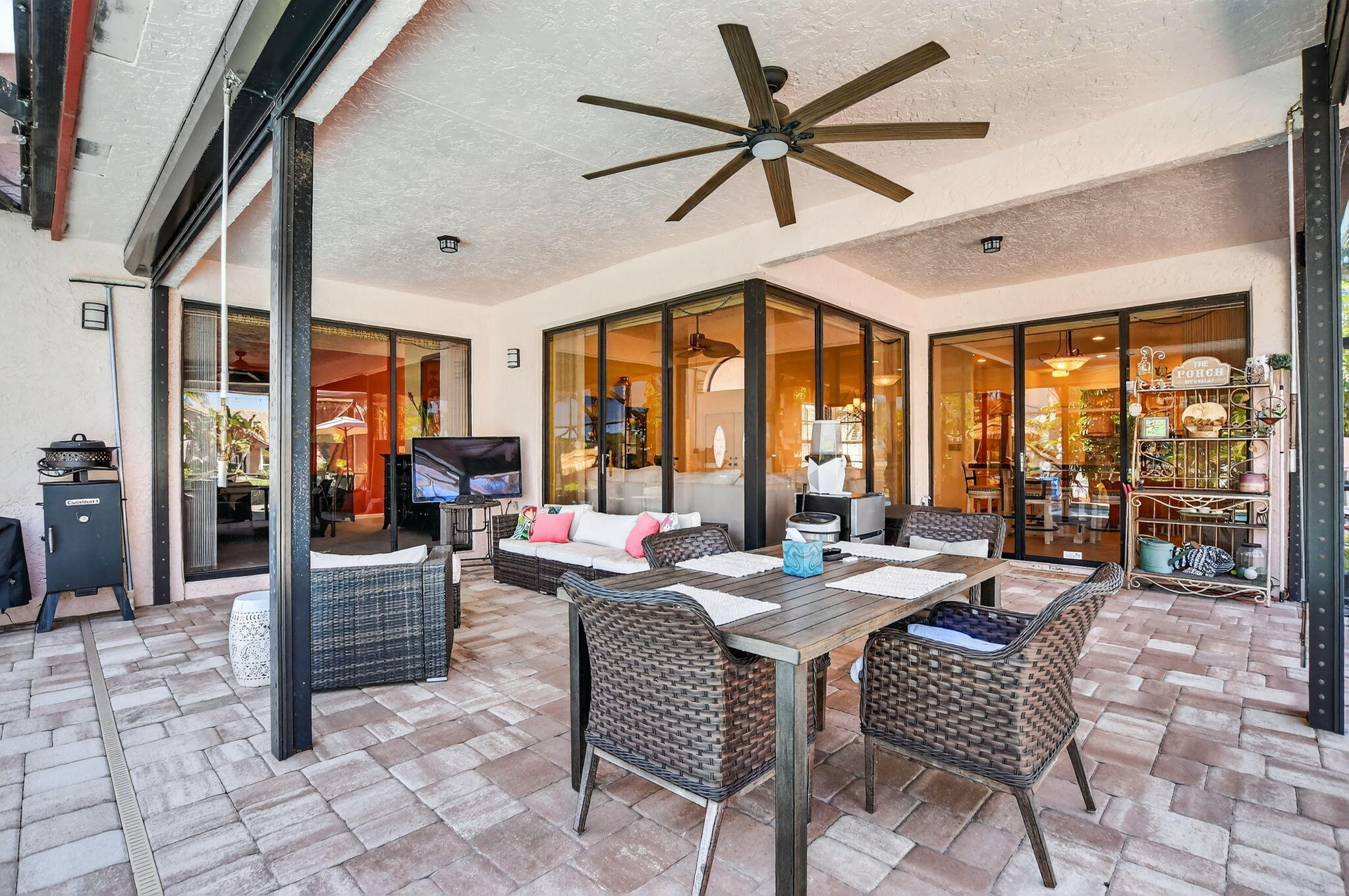 BOCA GREENS 9 - Residential