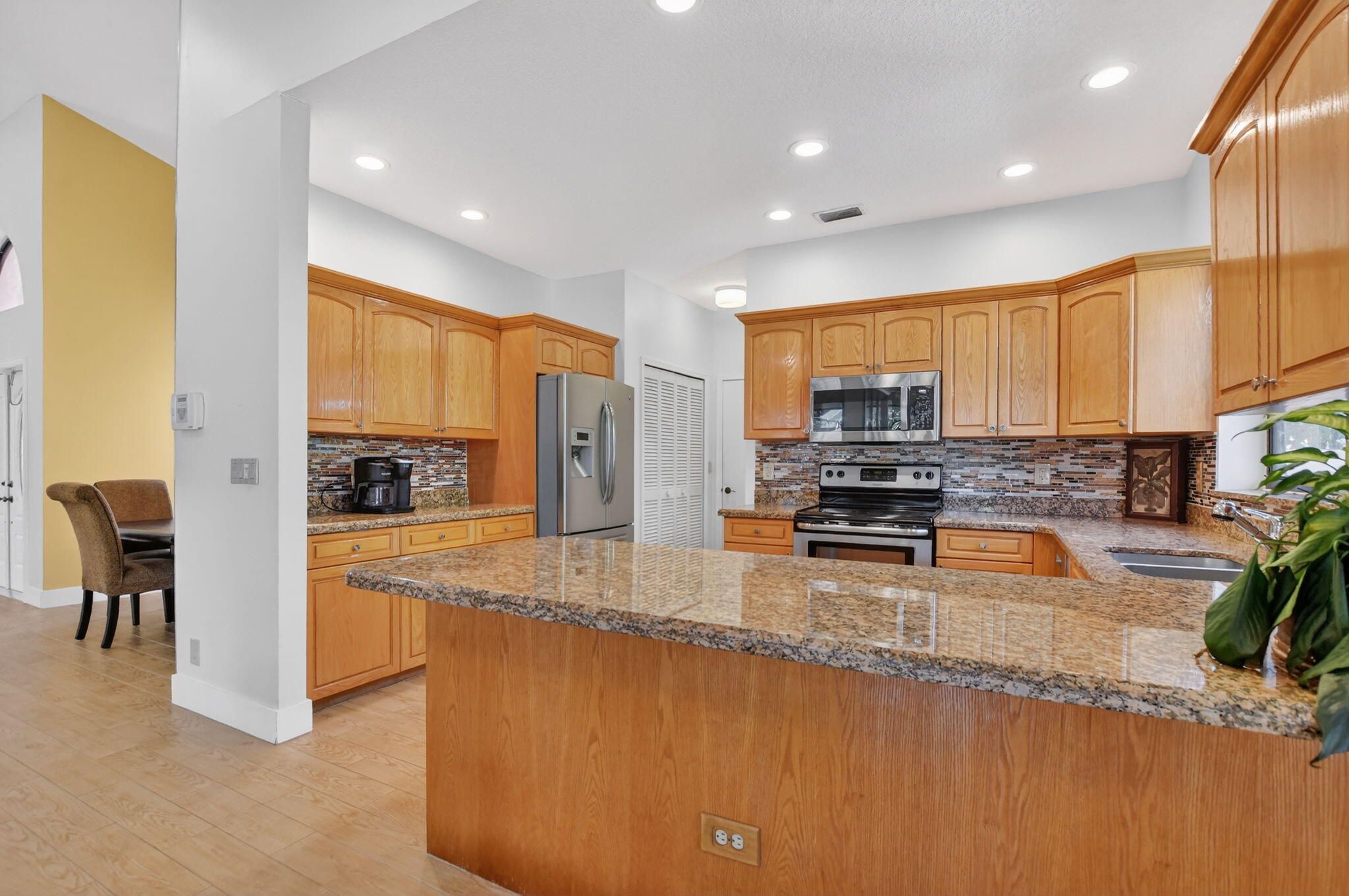 BOCA GREENS 9 - Residential