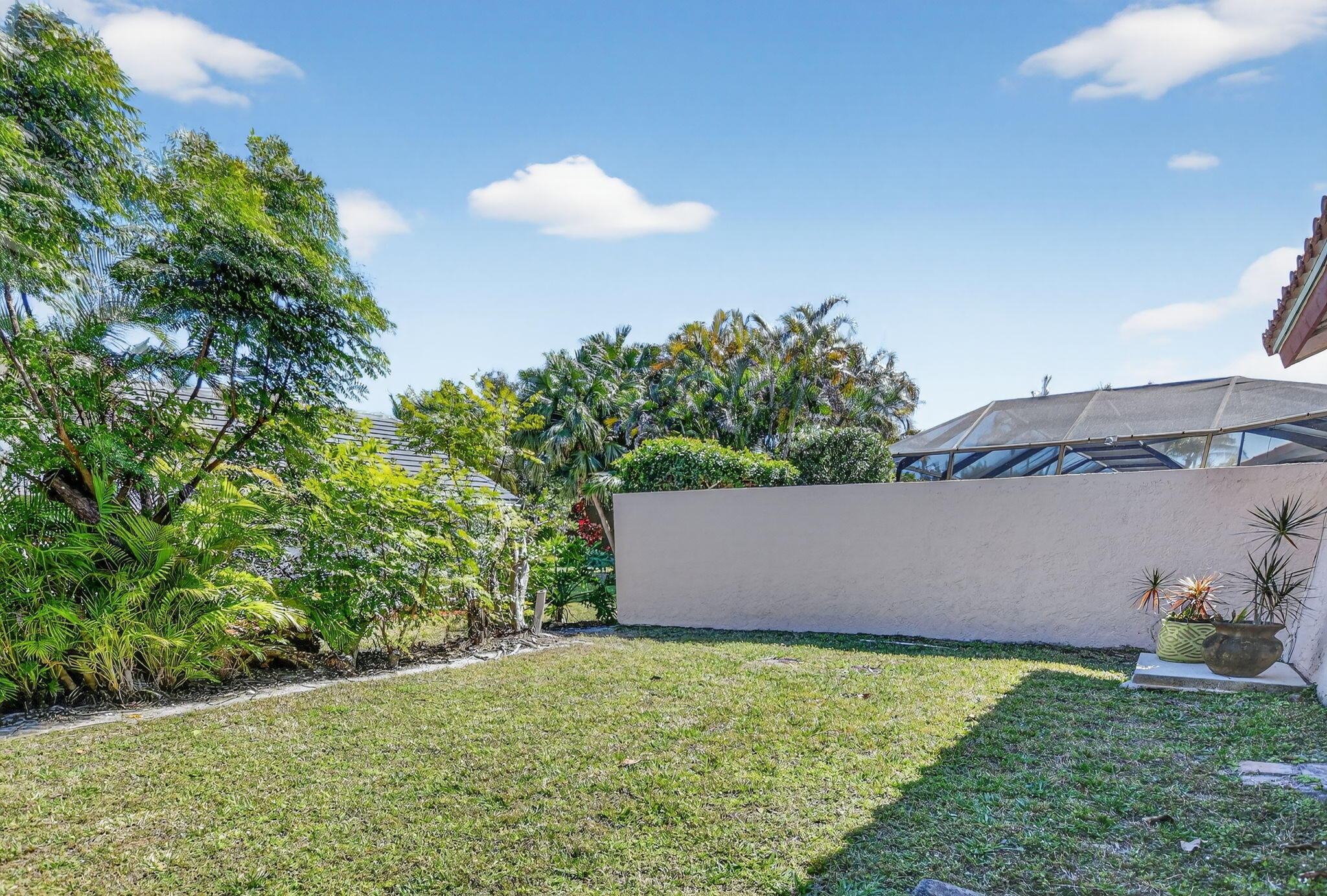 BOCA GREENS 9 - Residential