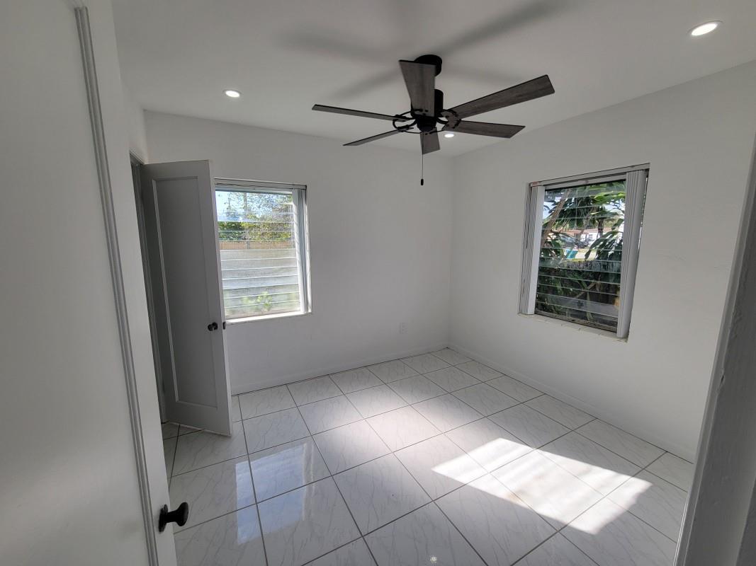 Central Miami Pt 04 - Residential Lease
