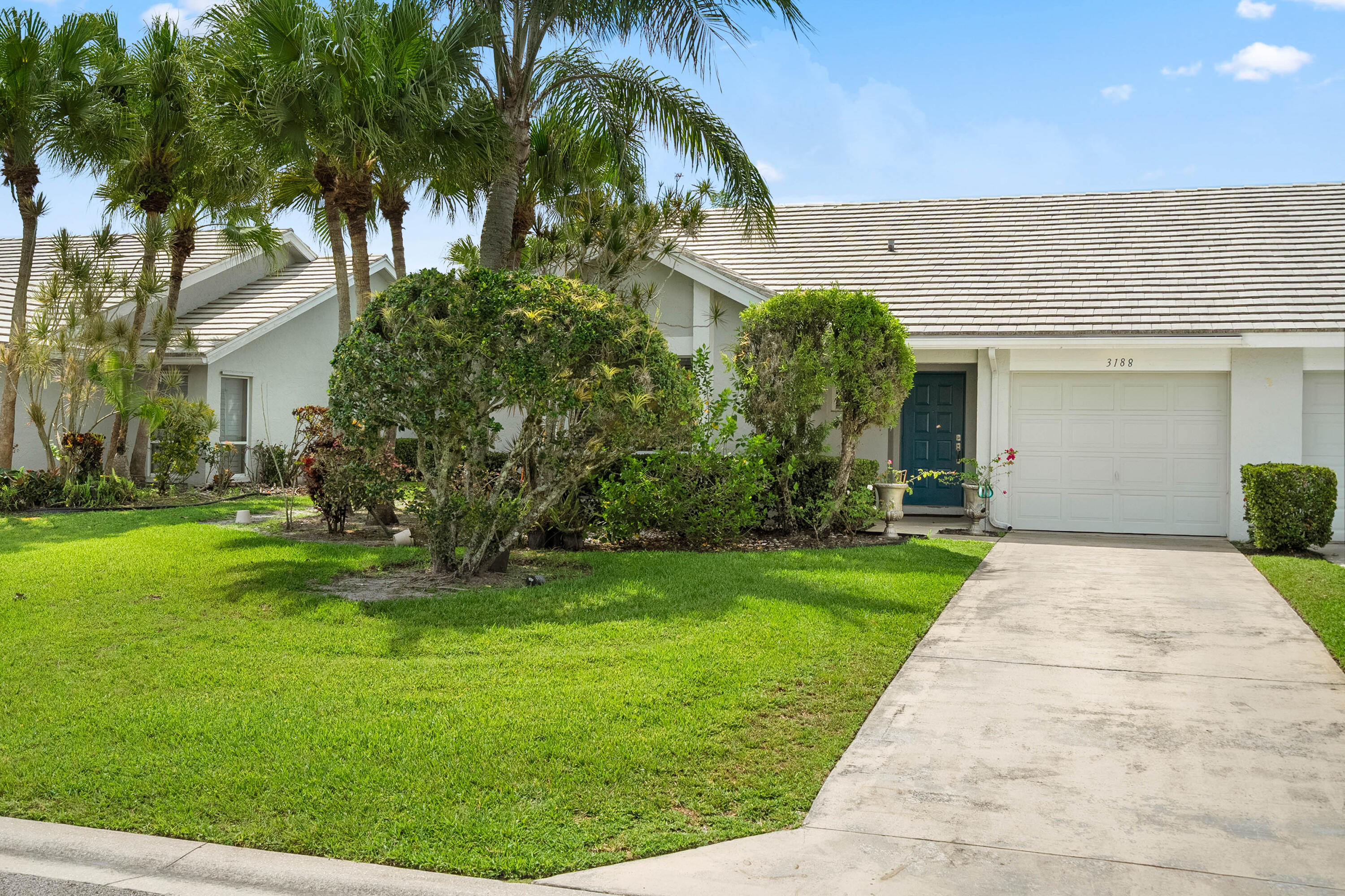 3188 SW Sunset Trace Circle