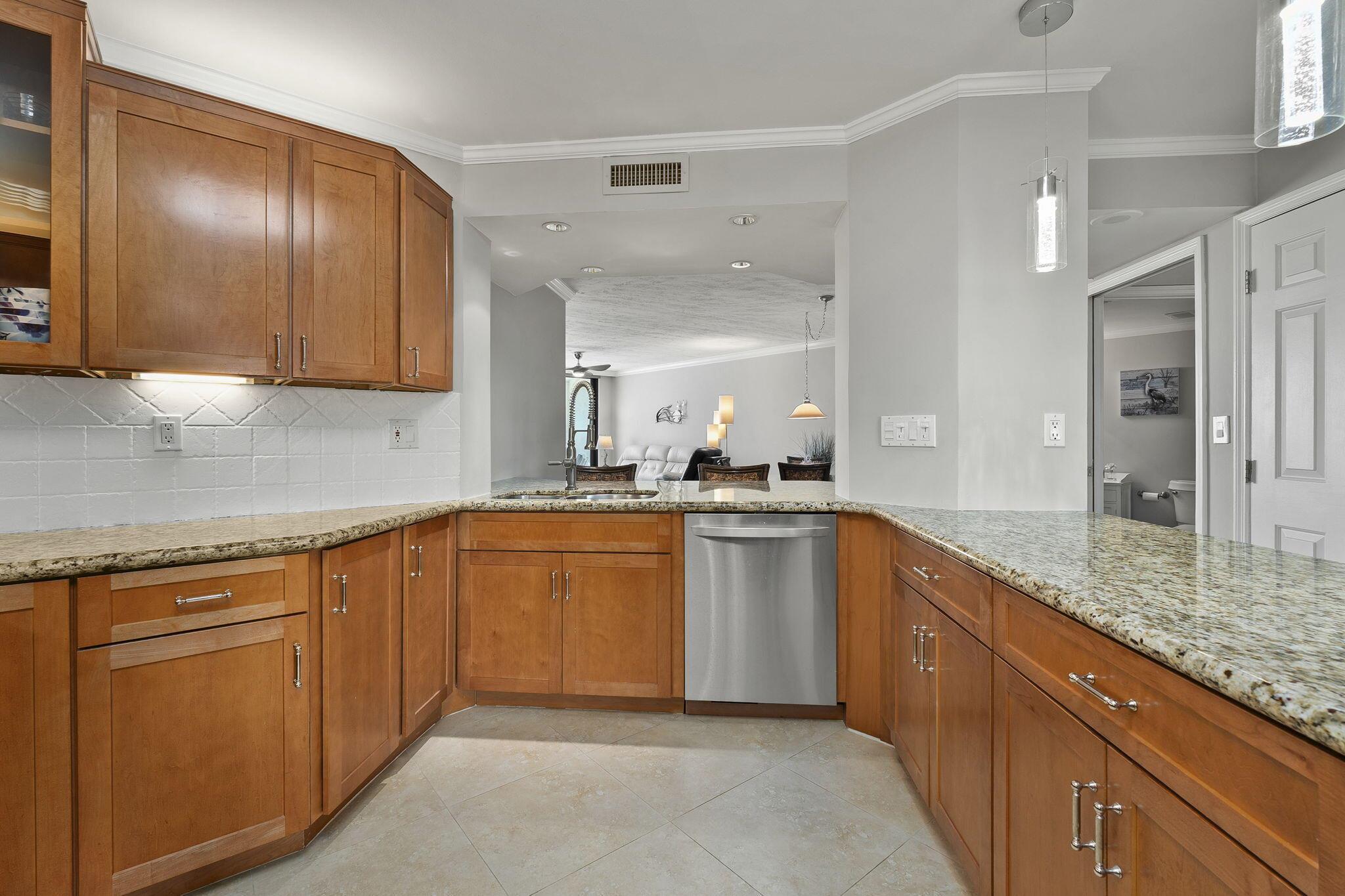 9500 S Ocean Drive 1504