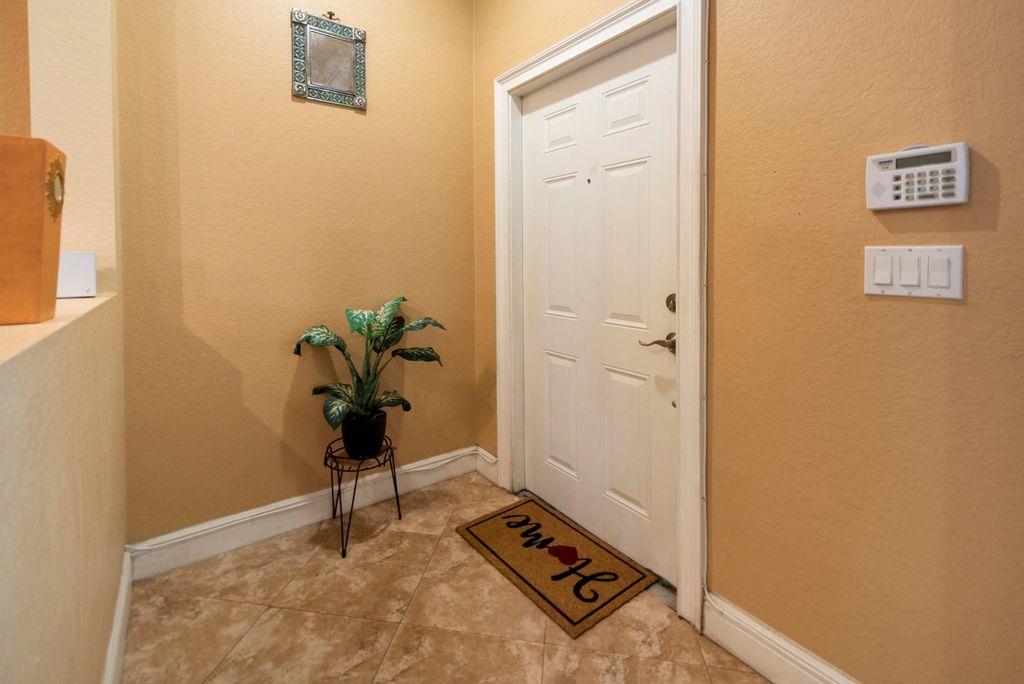 Photo of 2551 SW 99th Way #2551, Miramar, FL 33025 (MLS # F10442370)