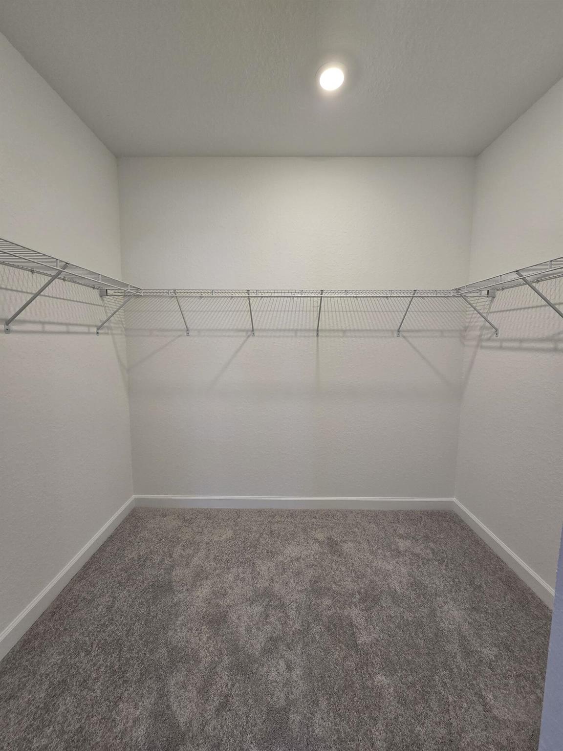 LOT 6 BLK 42 - Residential Lease