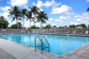 WINSTON TRAILS/ LAS COLIN - Residential