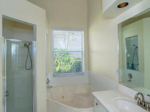 WINSTON TRAILS/ LAS COLIN - Residential