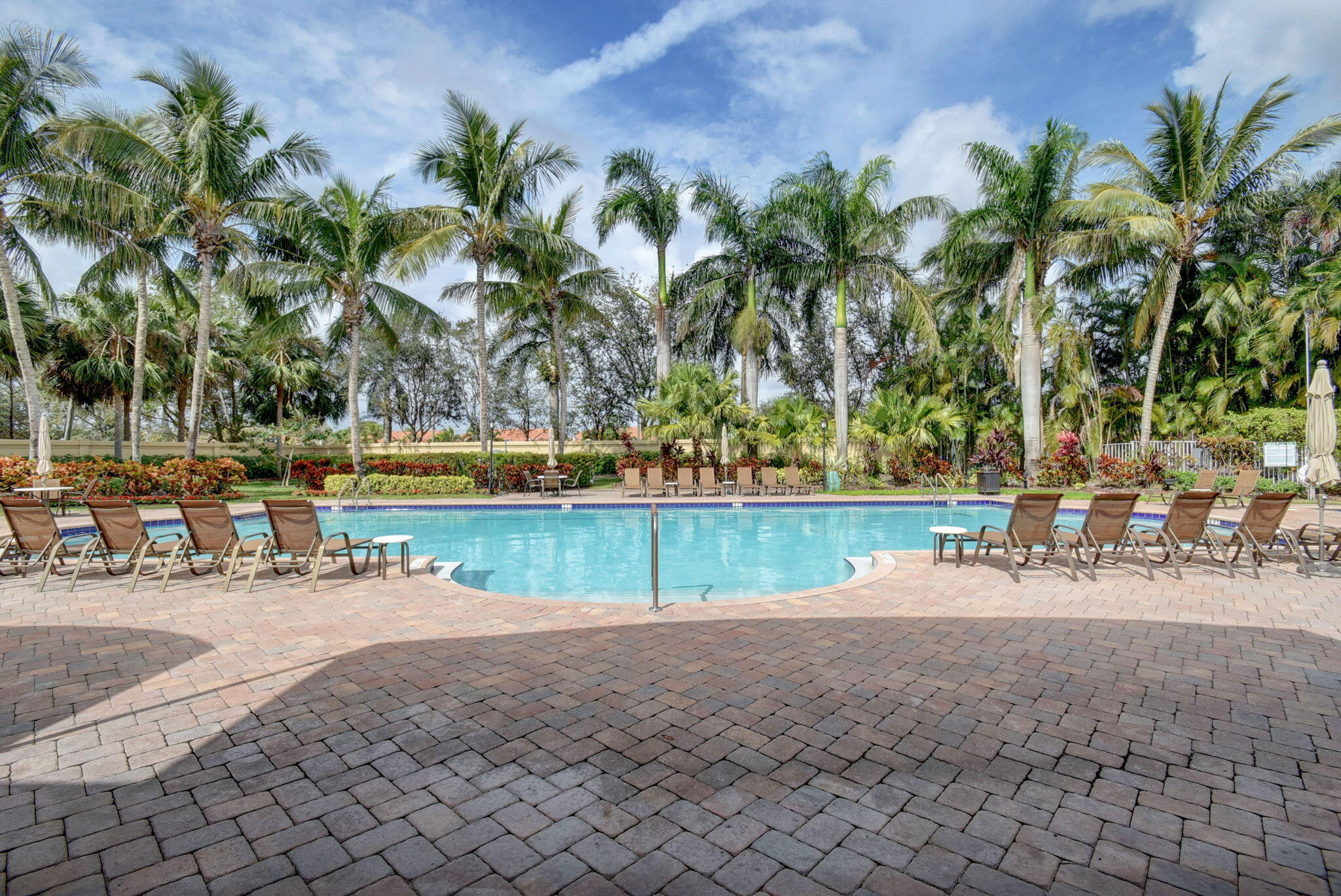 MIZNER FALLS - Residential