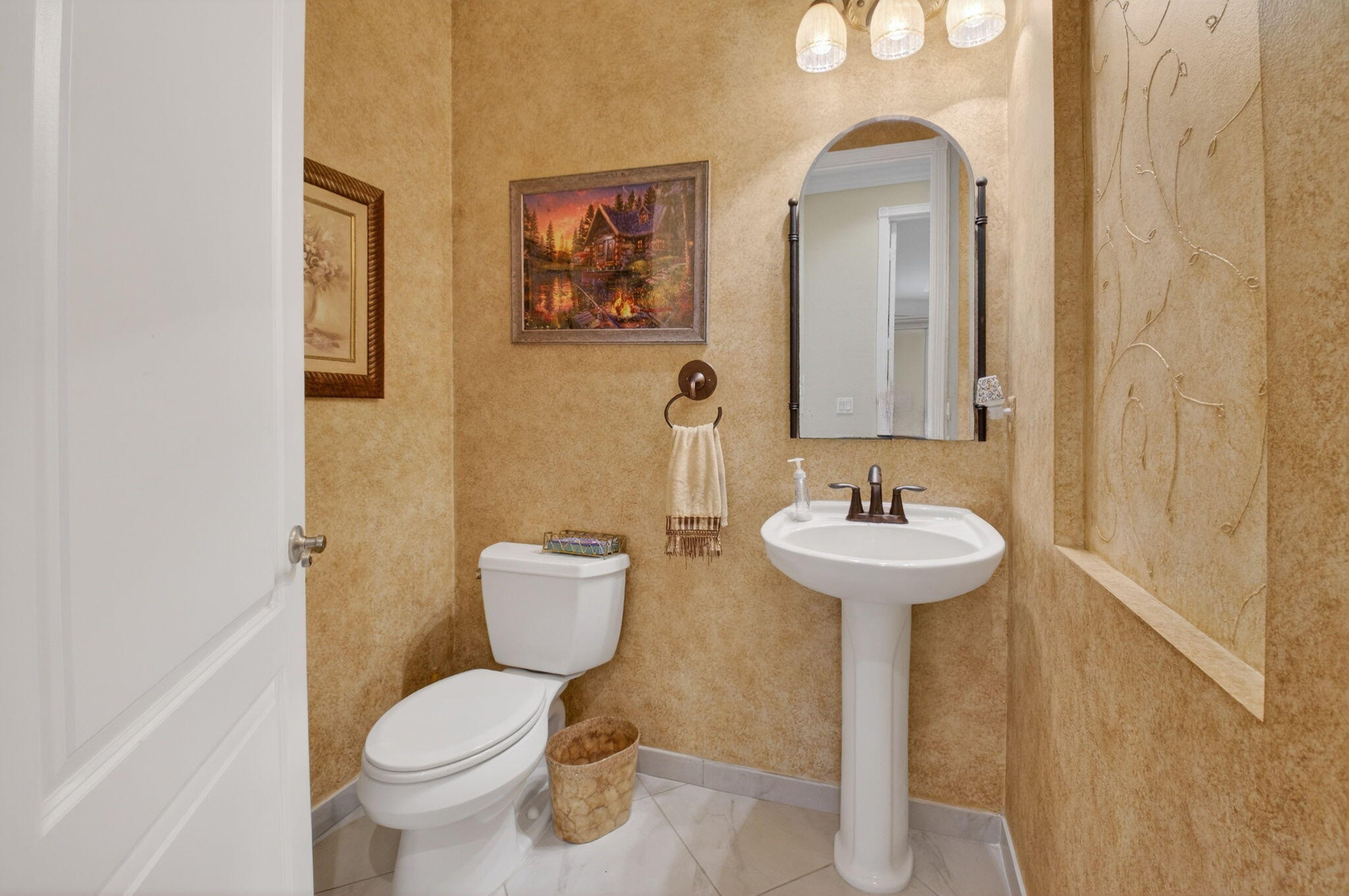 MIZNER FALLS - Residential