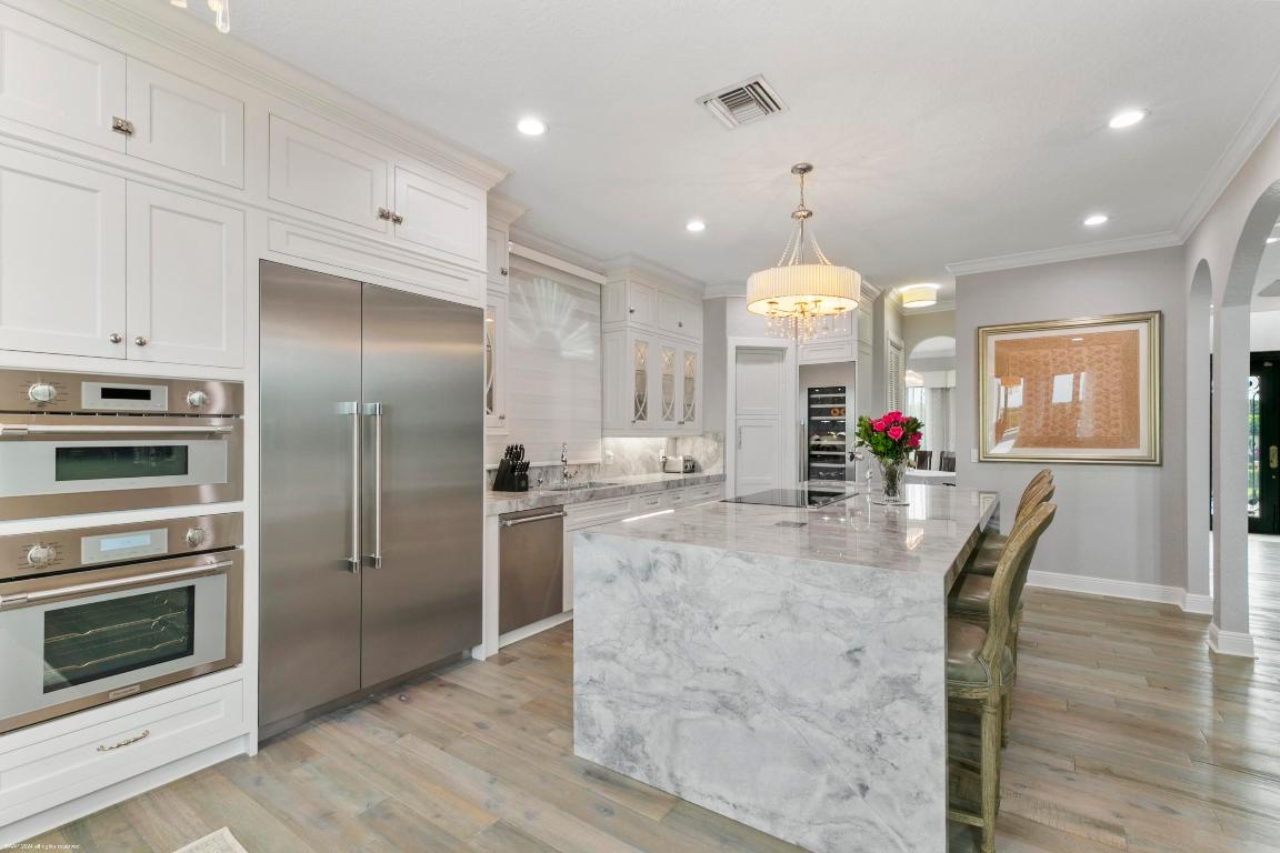 SOUTHFIELDS - Residential Lease