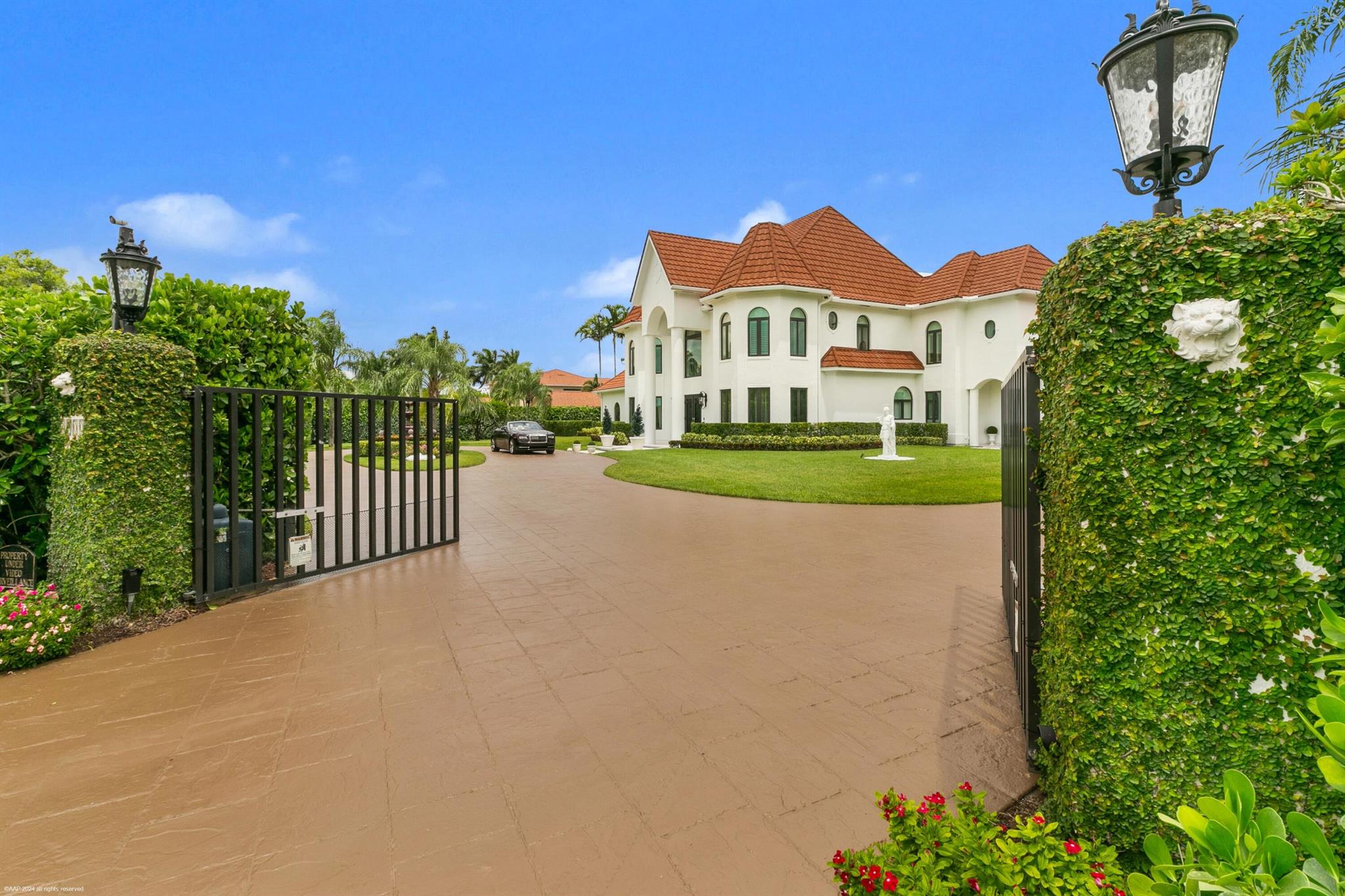 SOUTHFIELDS - Residential Lease