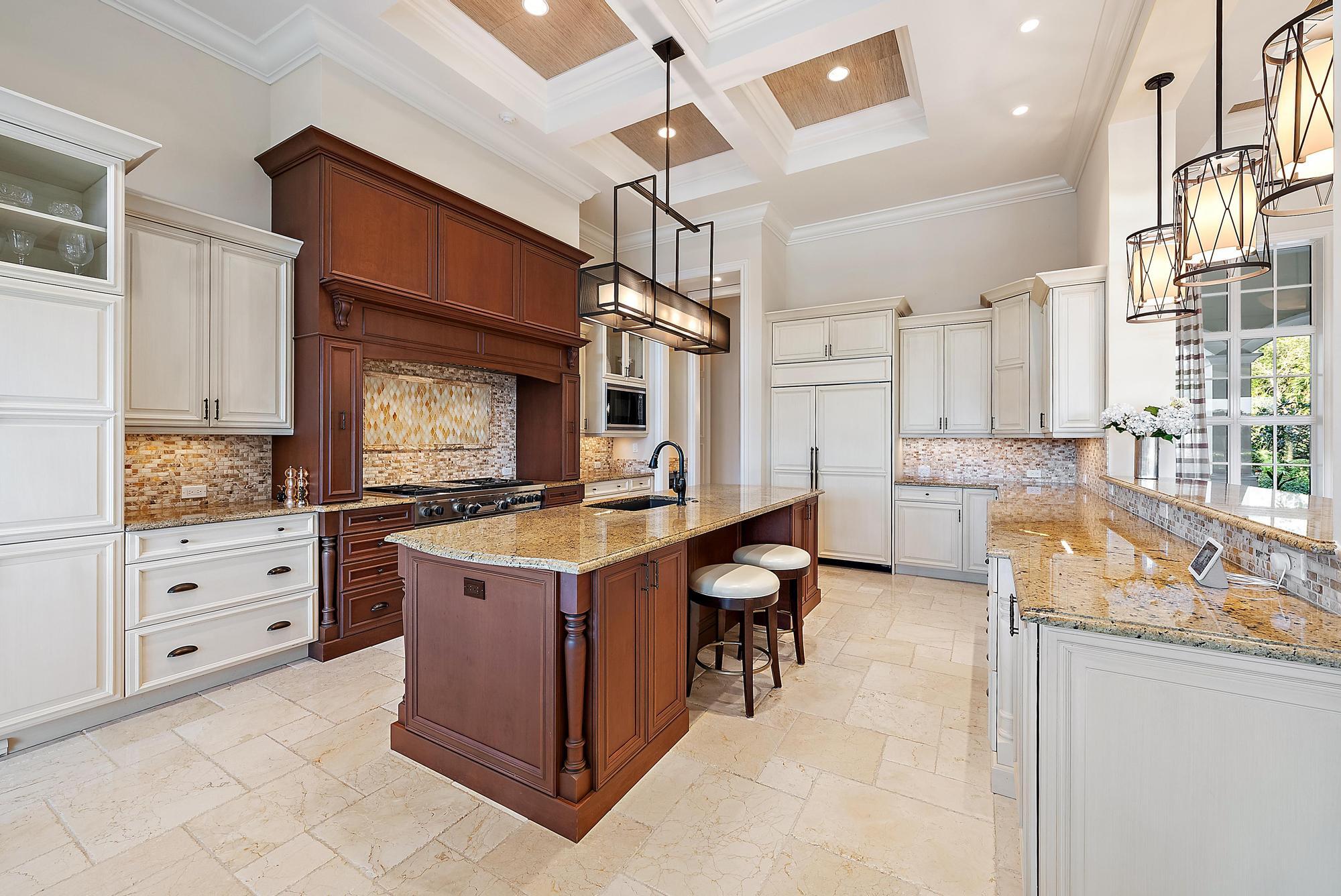 OLD MARSH GOLF CLUB - Residential