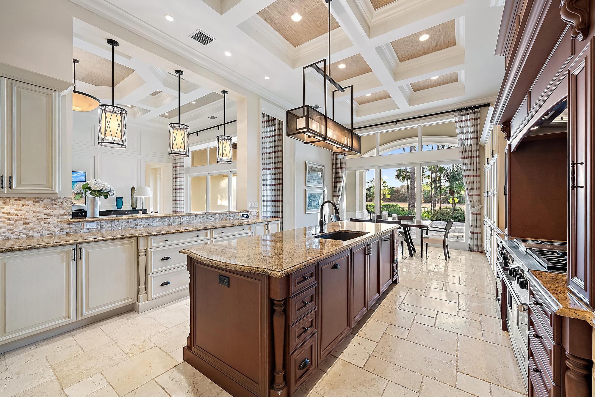 OLD MARSH GOLF CLUB - Residential