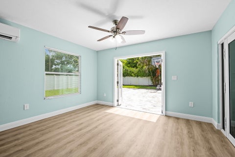 Tiny photo for 6131 SW 8th Street, Plantation, FL 33317 (MLS # B26051729)