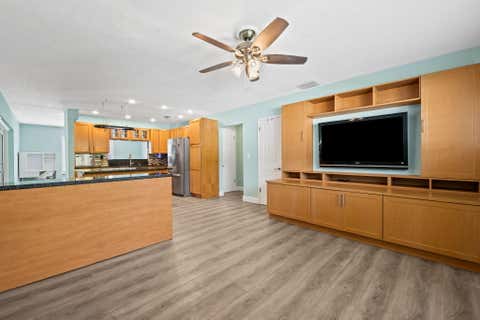 Tiny photo for 6131 SW 8th Street, Plantation, FL 33317 (MLS # B26051729)