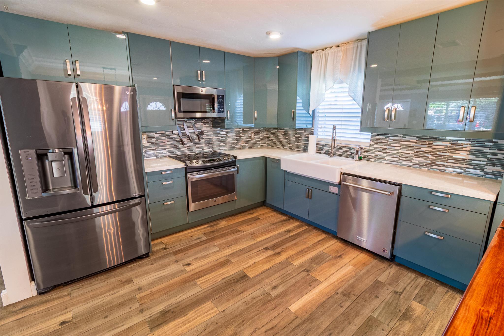 MORNINGSIDE PARK - Residential Lease