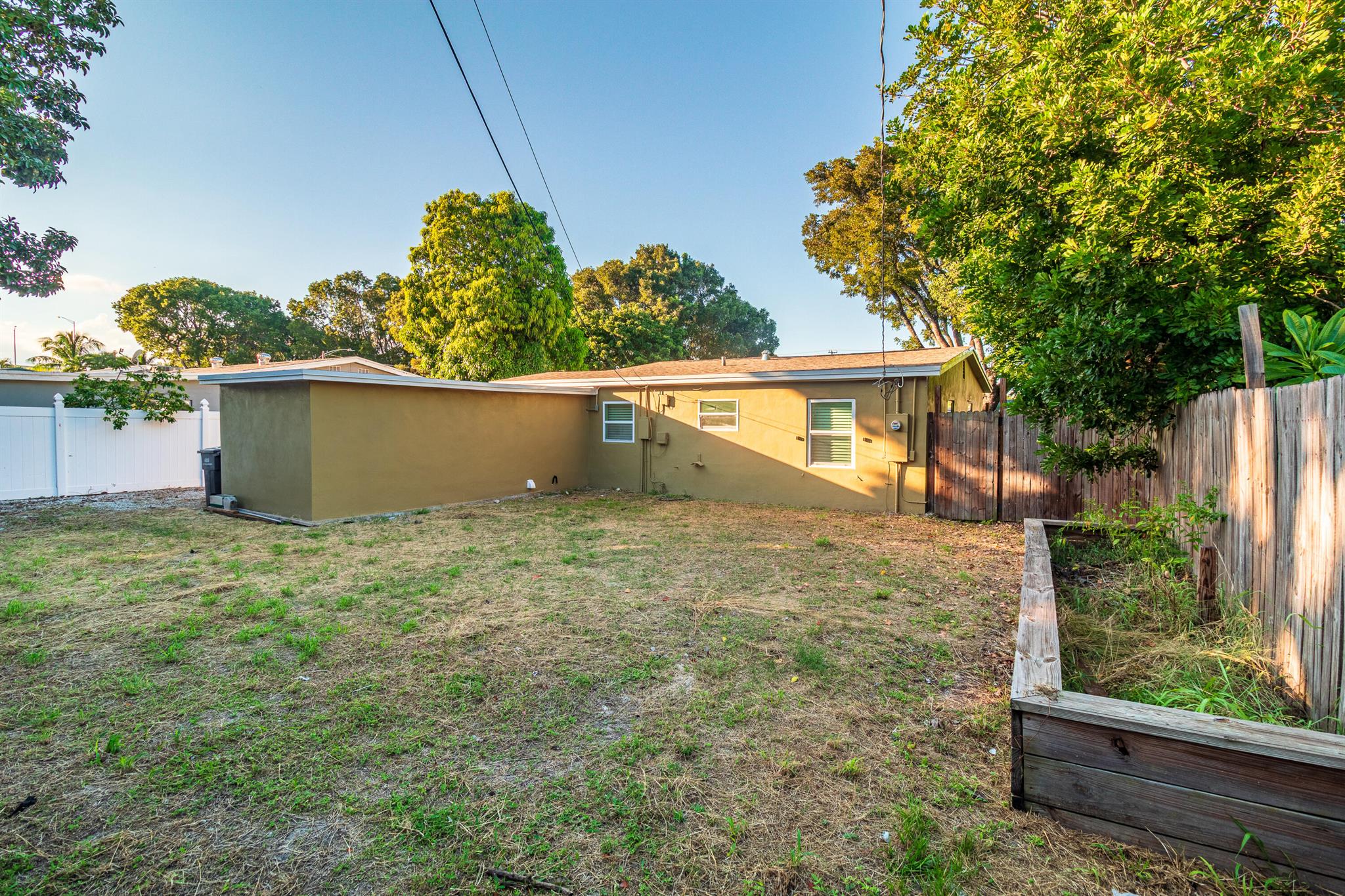 MORNINGSIDE PARK - Residential Lease