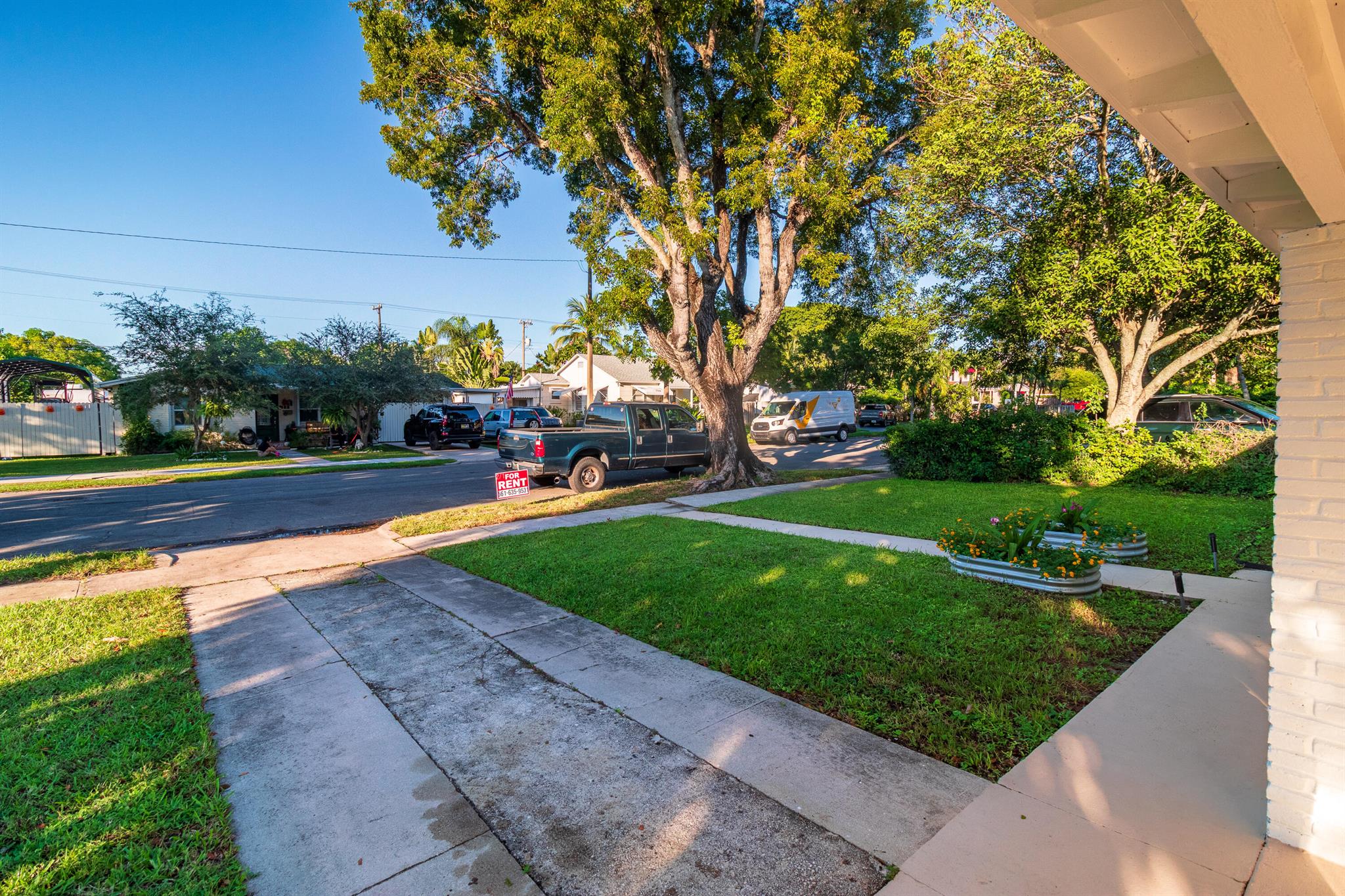 MORNINGSIDE PARK - Residential Lease