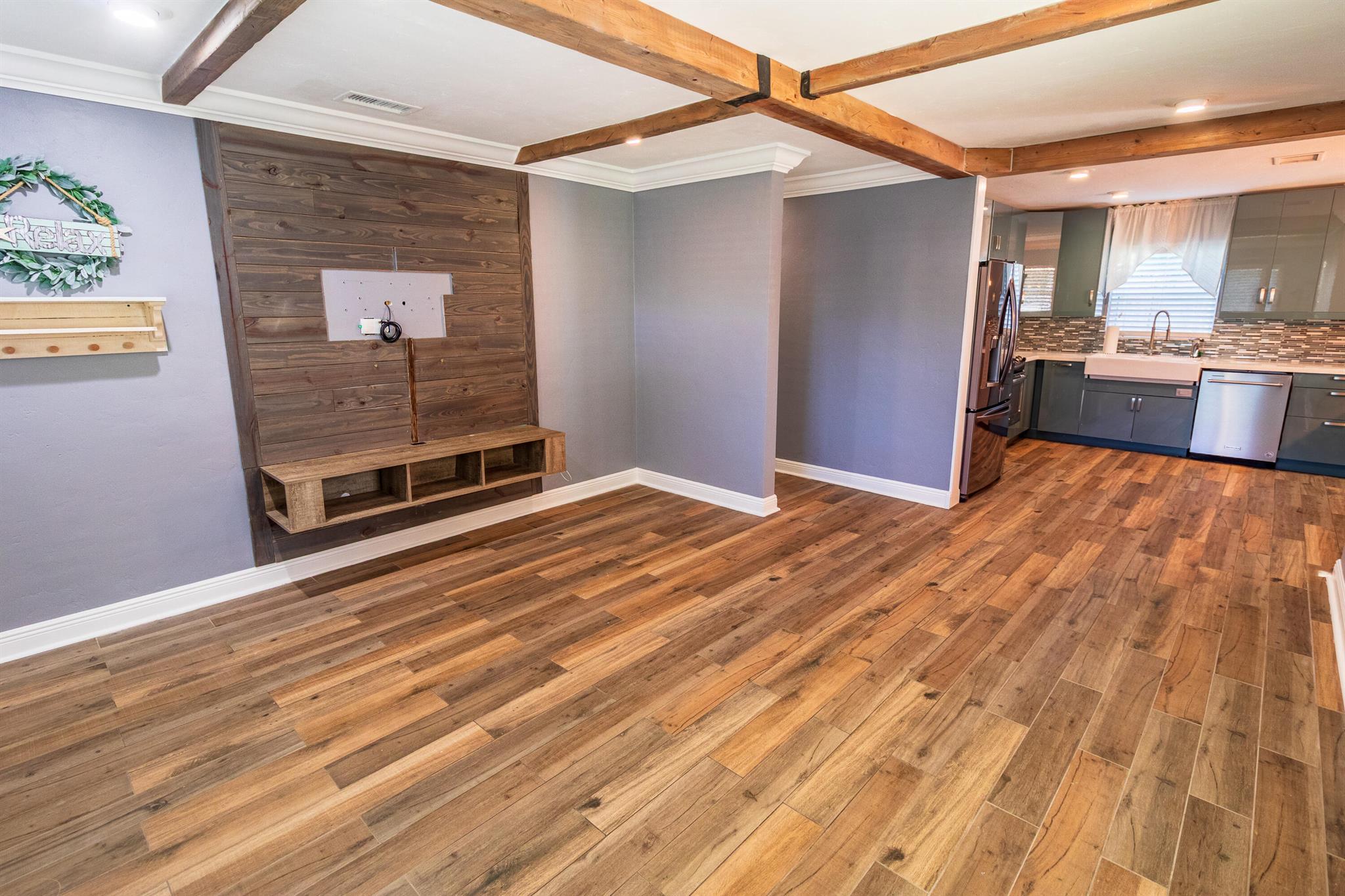 MORNINGSIDE PARK - Residential Lease