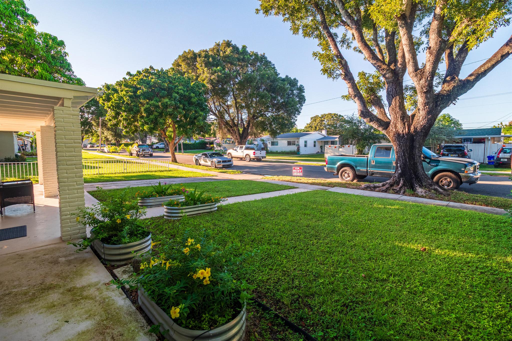 MORNINGSIDE PARK - Residential Lease