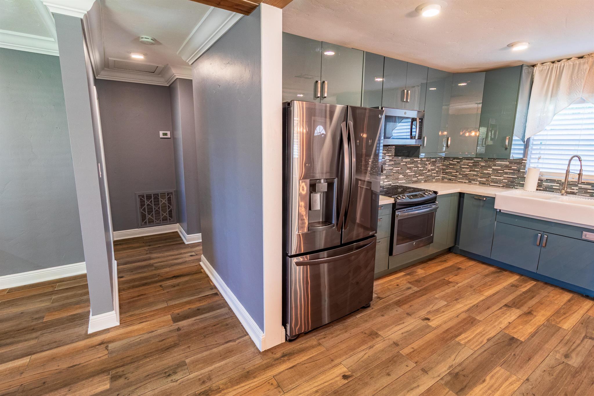 MORNINGSIDE PARK - Residential Lease