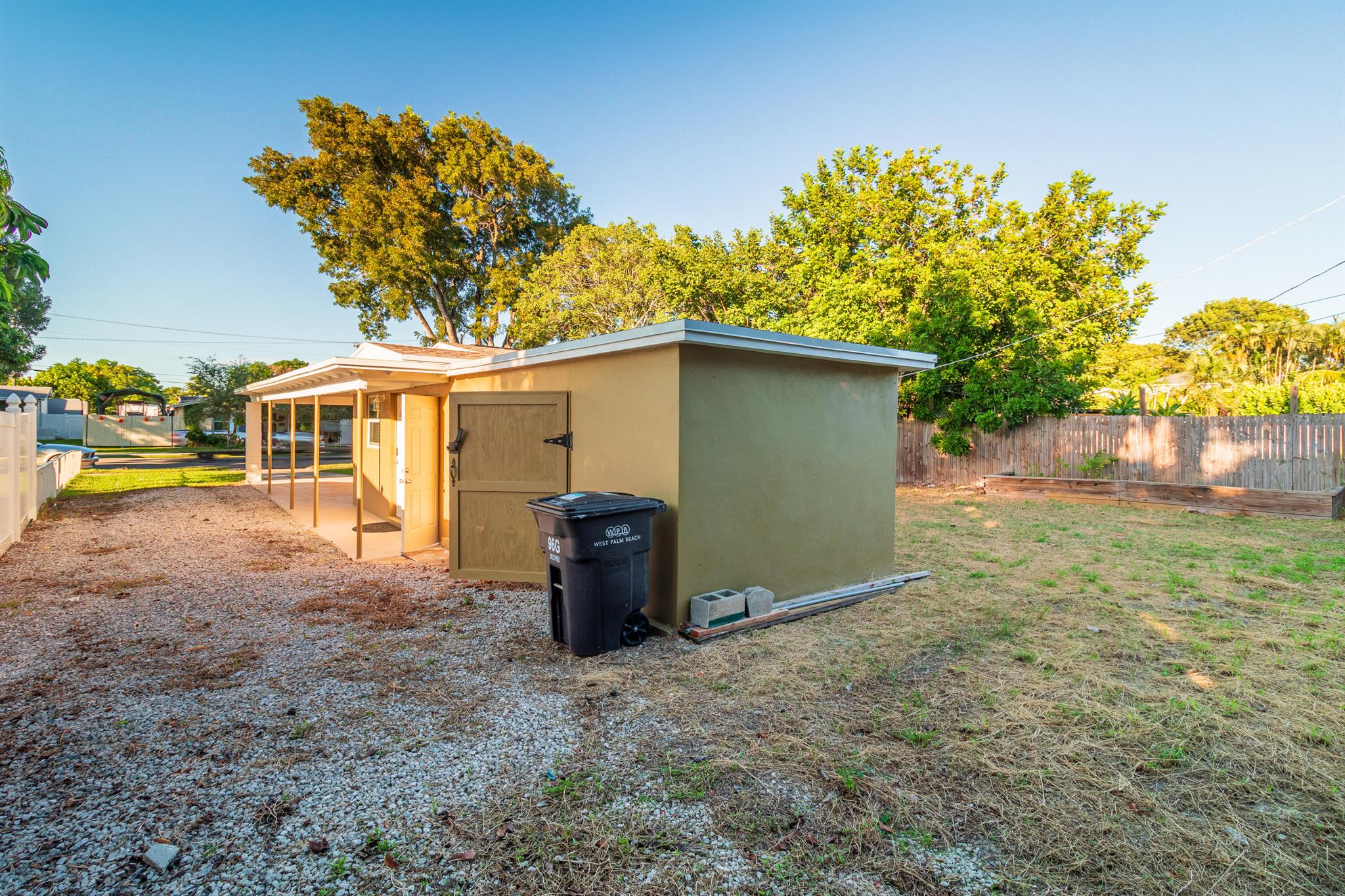 MORNINGSIDE PARK - Residential Lease