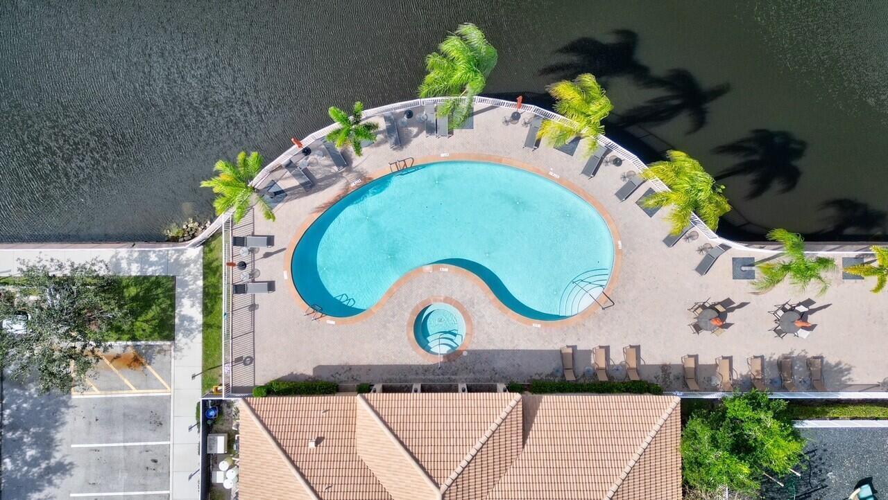 COLONY RESERVE AT LAKE WORTH - Residential Lease