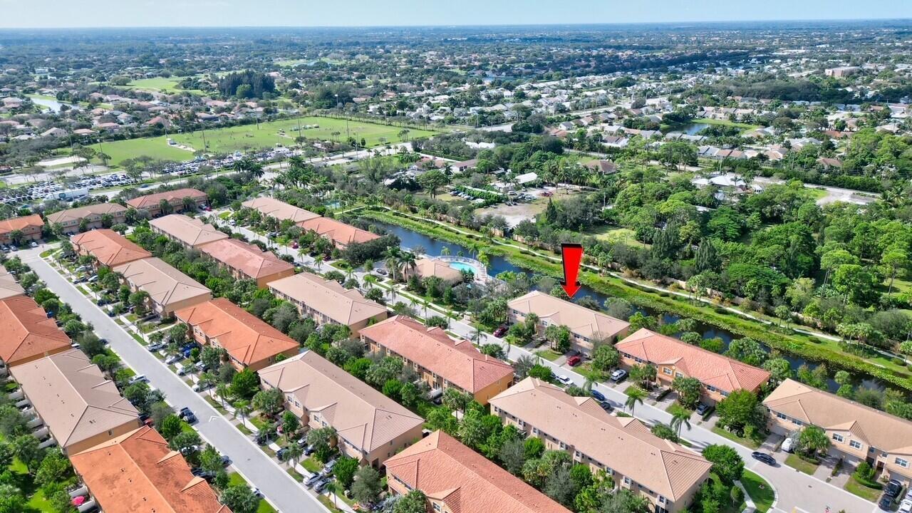 COLONY RESERVE AT LAKE WORTH - Residential Lease